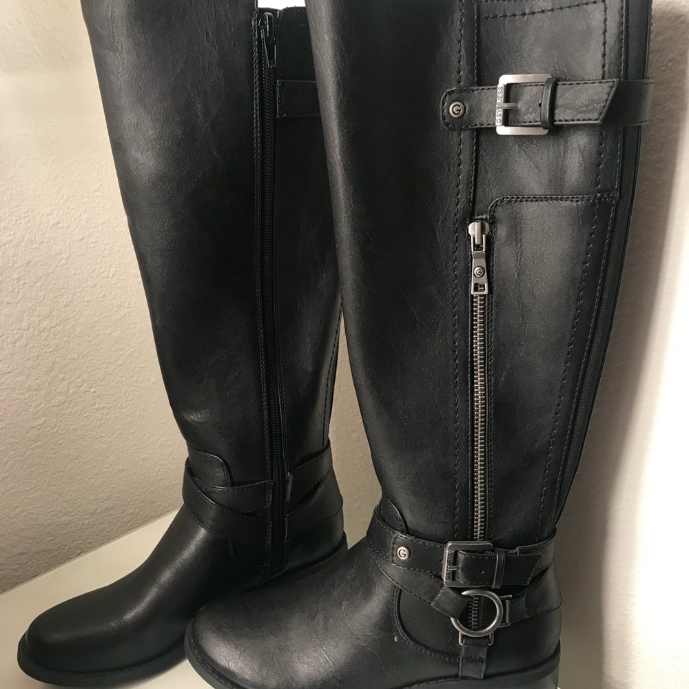 Guess boots
